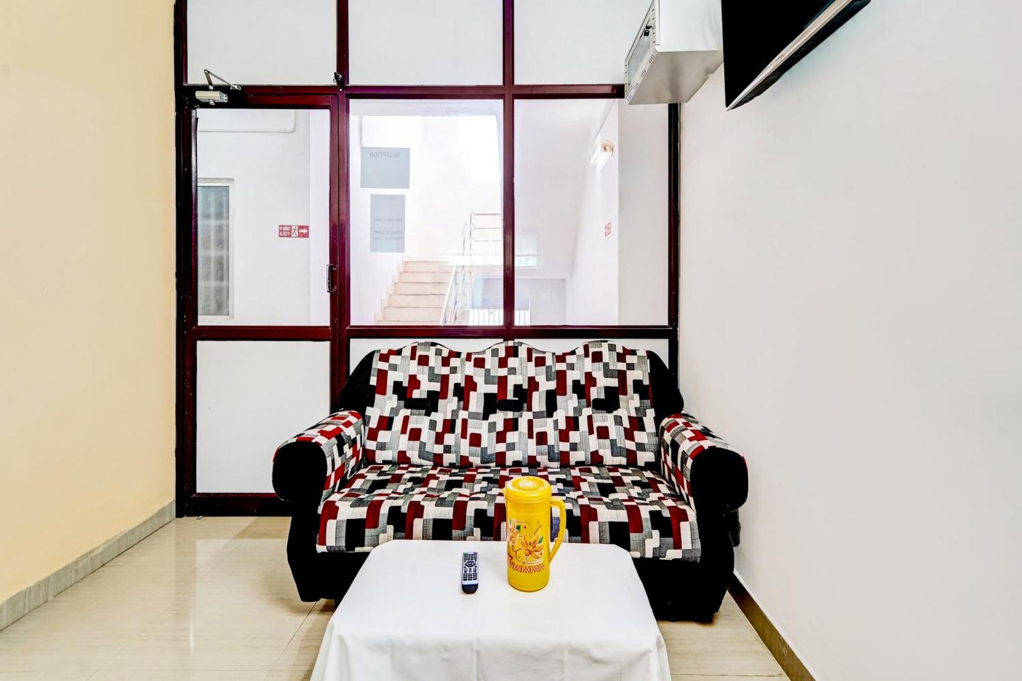 Super Hotel O Okkilipalayam Kójamputtúr Exteriér fotografie